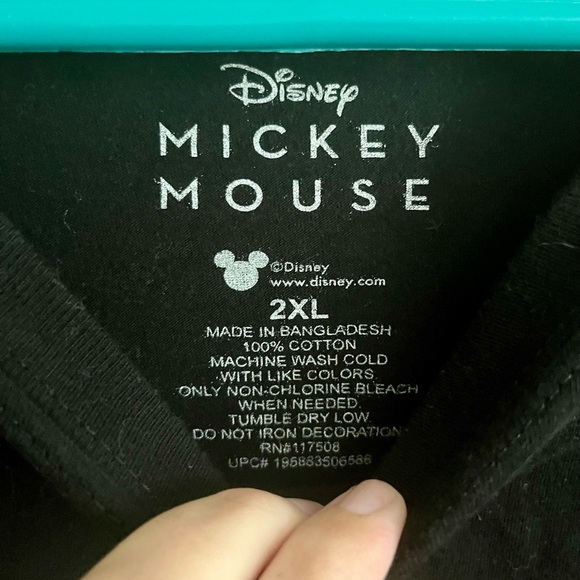 Men’s Skeleton Mickey Tee - Picture 4 of 4